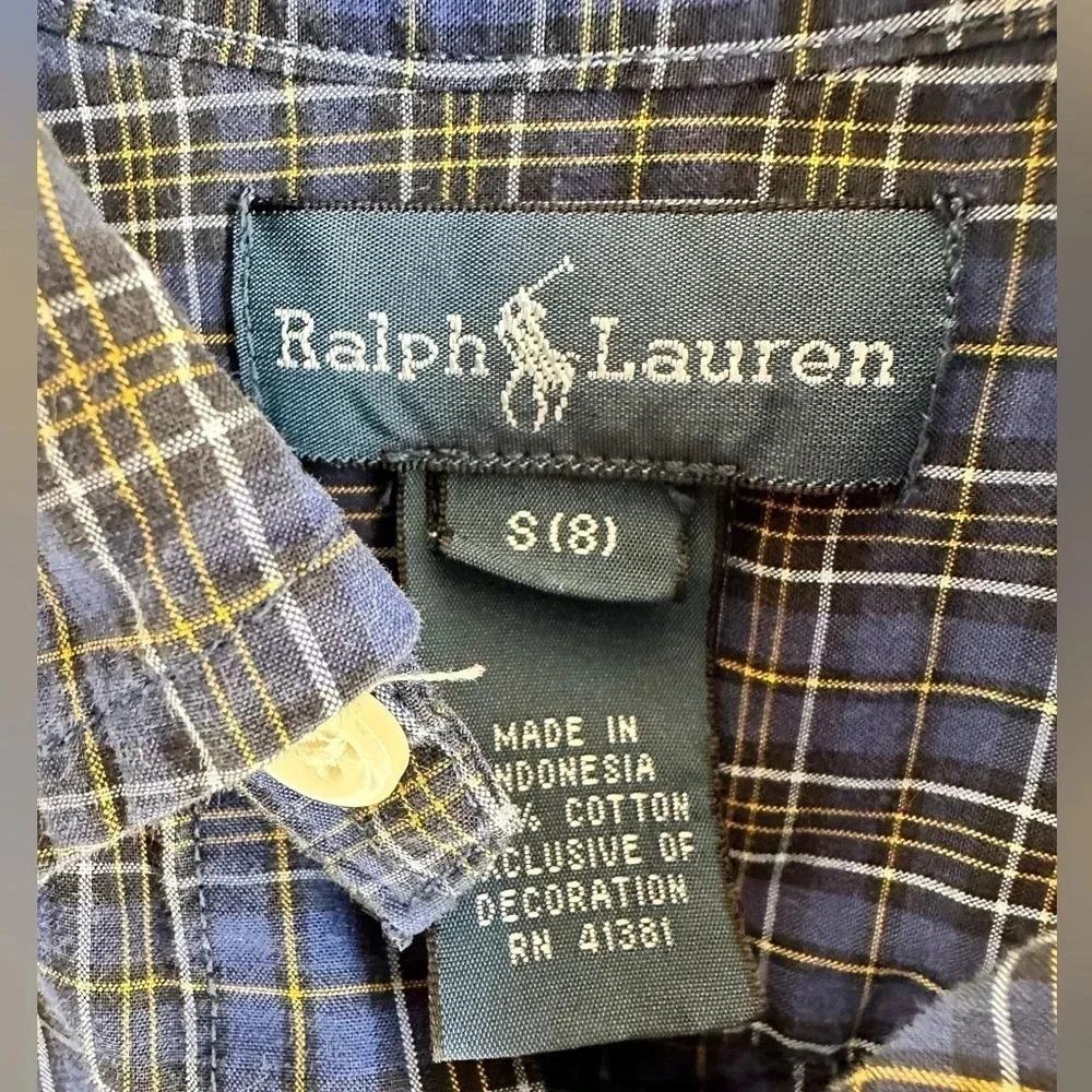 EUC Ralph Lauren button down shirt - Picture 3 of 4
